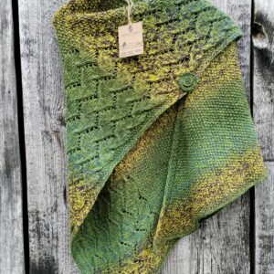 Chusta Wiosenne Ciepło – wełna + merino, asymetryczna, handmade
